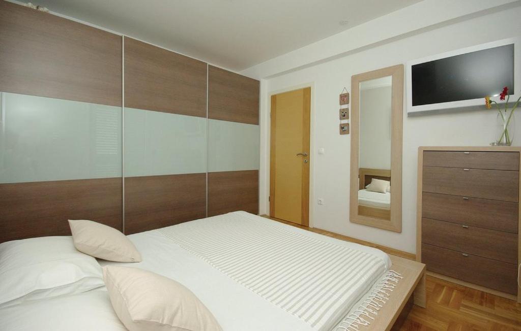 Apartment Seasun Макарска Экстерьер фото